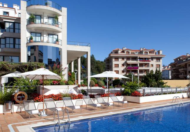 Las mejores habitaciones en Hotel Carlos I Silgar. Disfruta  los mejores precios de Pontevedra